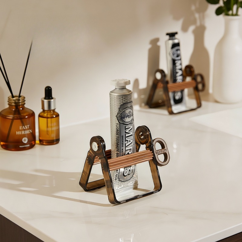 Luxury Manual Toothpaste Squee - Luxury Skincare Oil recension och pris